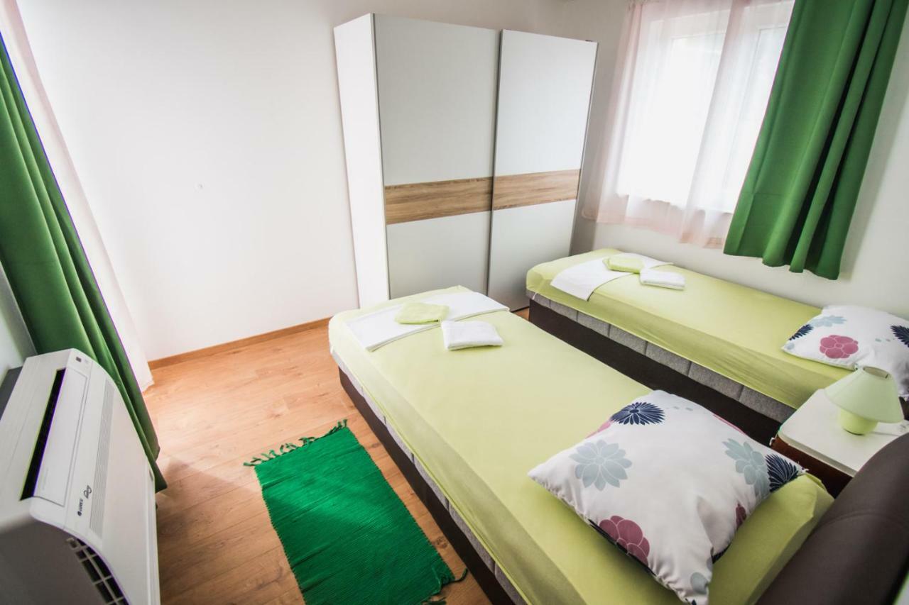 Apartman Adagio ซาบอริซ ภายนอก รูปภาพ